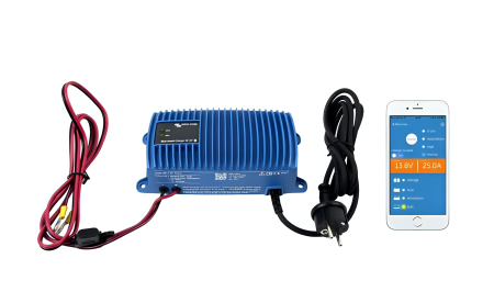 Зарядное устройство Victron Energy Blue Smart IP67 Charger 12/17