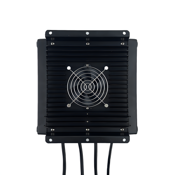 Зарядное устройство Sea Pro TE4-0333B